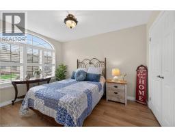 510 QUEENSWAY Street W UnitNo. 33 - 6