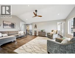 92 JACOB Street W - 11