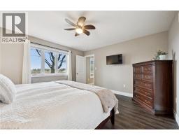 92 JACOB Street W - 21