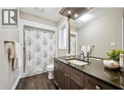 92 JACOB Street W - 22