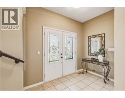 228 HOLBEACH Crescent - 2