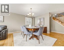 228 HOLBEACH Crescent - 4