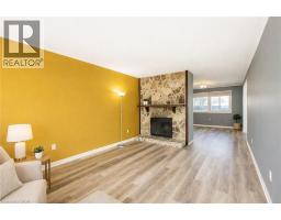 121 UNIVERSITY Avenue E UnitNo. 102 - 2