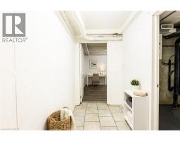 121 UNIVERSITY Avenue E UnitNo. 102 - 21