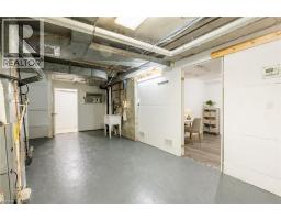 121 UNIVERSITY Avenue E UnitNo. 102 - 32