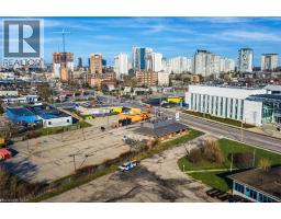 121 UNIVERSITY Avenue E UnitNo. 102 - 44