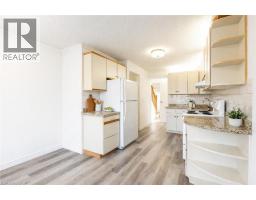 121 UNIVERSITY Avenue E UnitNo. 102 - 5