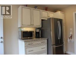 46 CLARA Crescent - 10