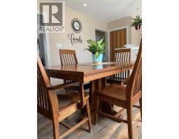 46 CLARA Crescent - 11