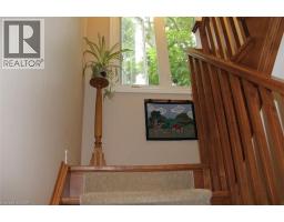 46 CLARA Crescent - 19