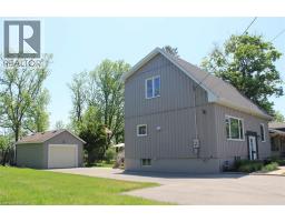 46 CLARA Crescent - 3