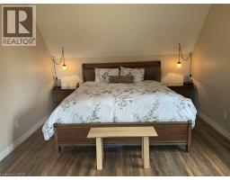 46 CLARA Crescent - 44