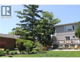 46 CLARA Crescent - 6