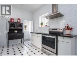 12 PEARL Street - 10