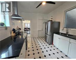 12 PEARL Street - 16