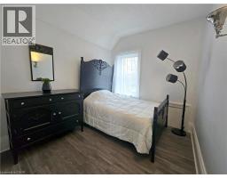 12 PEARL Street - 31