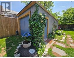 12 PEARL Street - 32