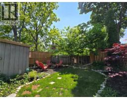 12 PEARL Street - 33