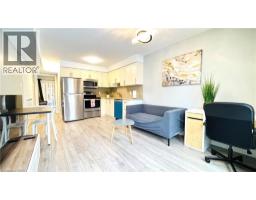 122 COURTLAND Avenue E UnitNo. 6 - 6