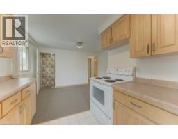 34 GENEVA Crescent - 12