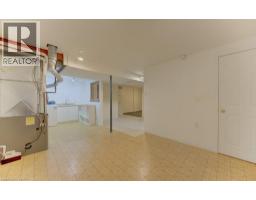 34 GENEVA Crescent - 33