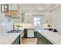 152 BLANDFORD Street - 25