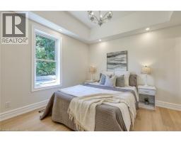 152 BLANDFORD Street - 32