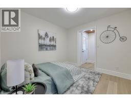 152 BLANDFORD Street - 38