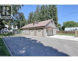 152 BLANDFORD Street - 47