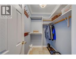 8 MARSHALL Avenue - 20