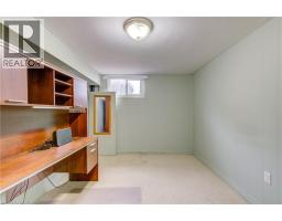 8 MARSHALL Avenue - 24