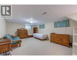 8 MARSHALL Avenue - 27