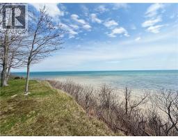 518 AVALON Lane - 20