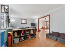 43 FLORA Street - 7