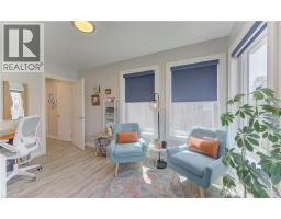 19 BROOM Street - 11