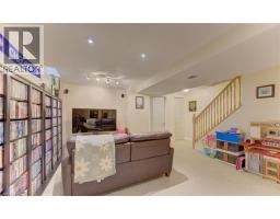 19 BROOM Street - 20