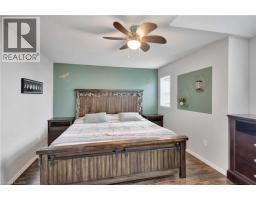 36 CASHEL Crescent - 13