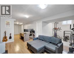 36 CASHEL Crescent - 25