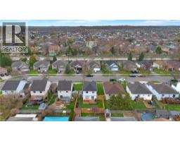 36 CASHEL Crescent - 39