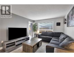 36 CASHEL Crescent - 8