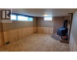 35 BRADLEY Drive - 13