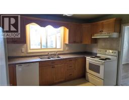 35 BRADLEY Drive - 3