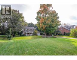 274 WOODRIDGE Drive - 4
