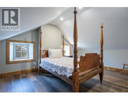 274 WOODRIDGE Drive - 44