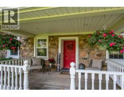 274 WOODRIDGE Drive - 6