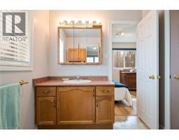 128 EBY Crescent - 24