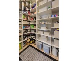 86 IRONHORSE Drive - 13