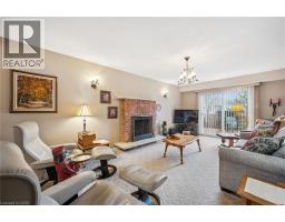 233 LAURENTIAN Drive - 11