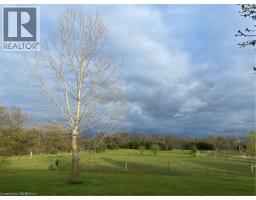 120 PAULINE JOHNSON Road - 6