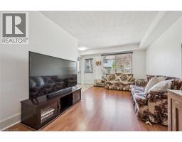 385 PIONEER Drive UnitNo. 5 - 5